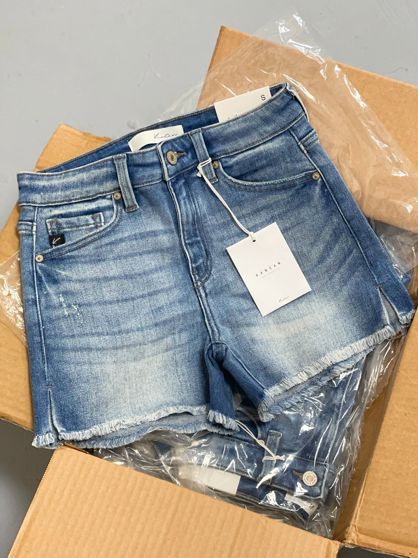 EVERY MOMENT DENIM SHORTS